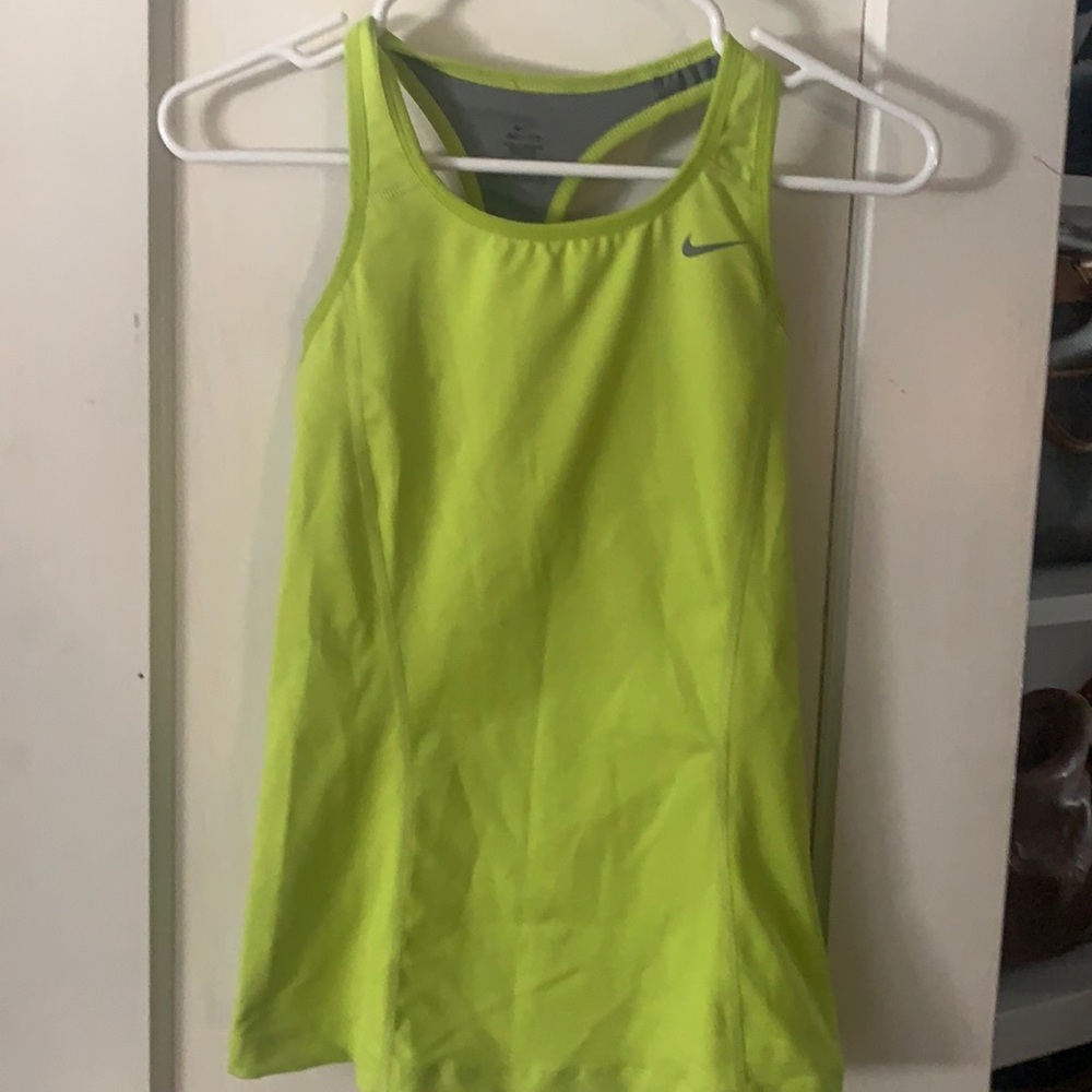 Nike workout tank